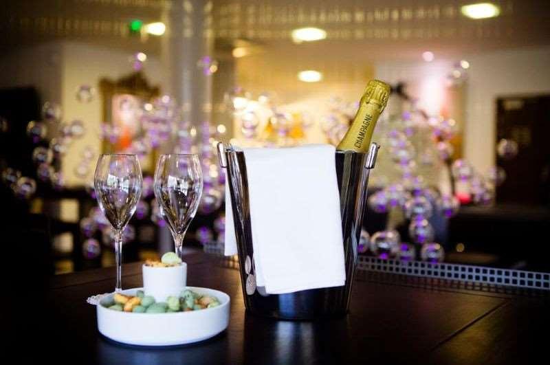 โรงแรมเลอ ปิเย ตูลูส ร้านอาหาร รูปภาพ